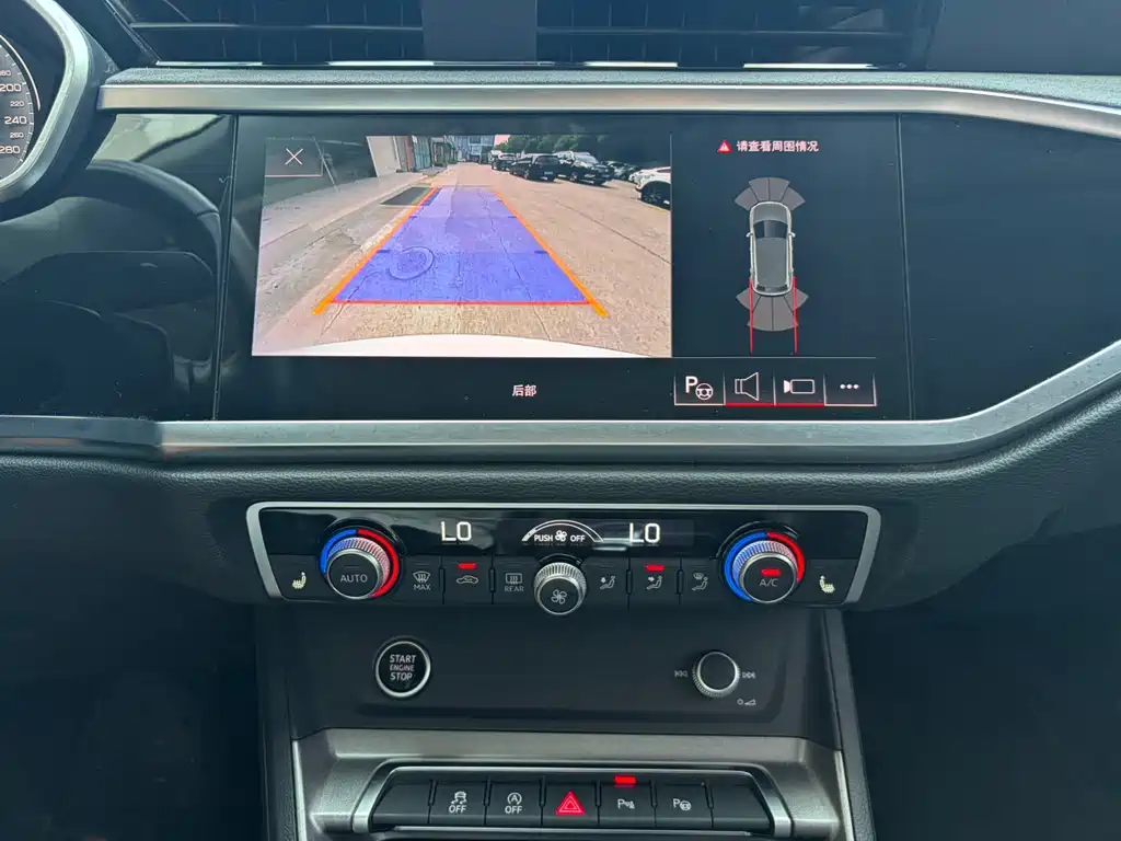 Audi Q3 — миниатюра 11