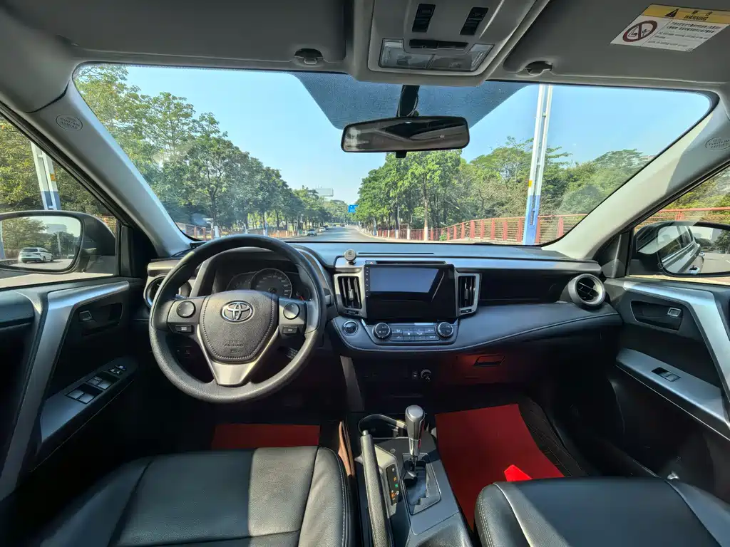 TOYOTA RAV4 RONGFANG