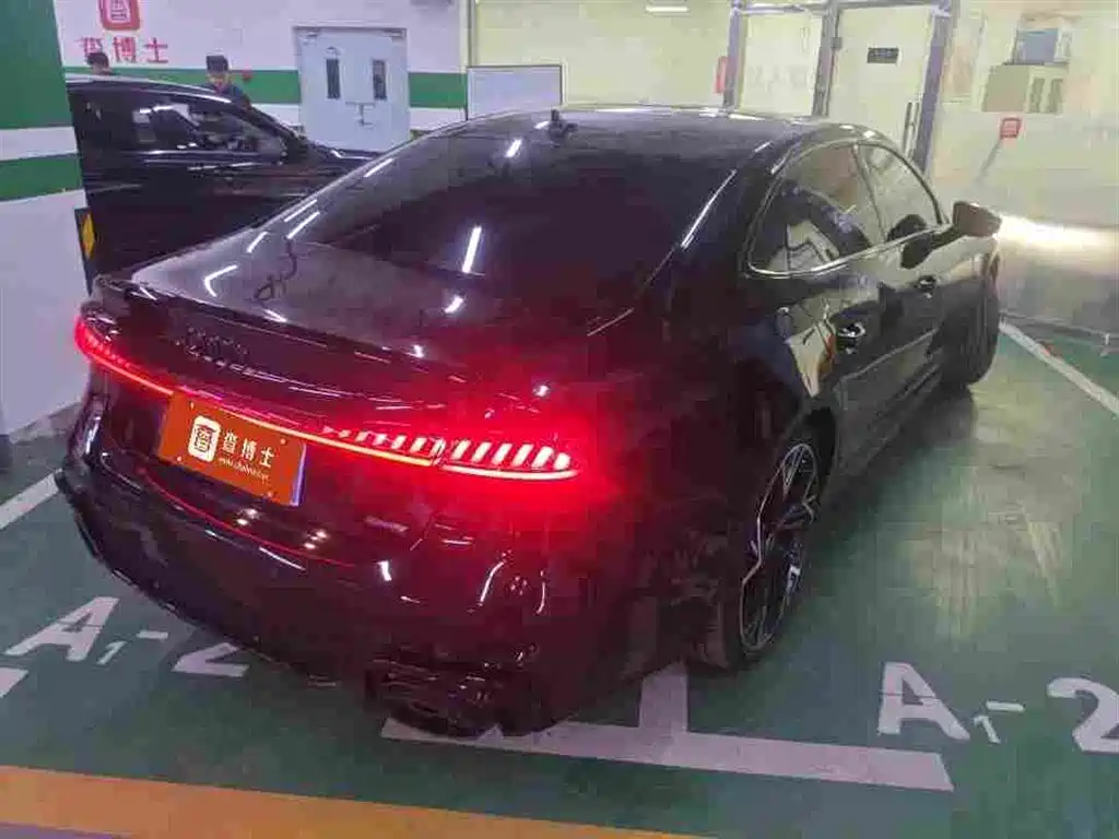 Audi A7L — миниатюра 4