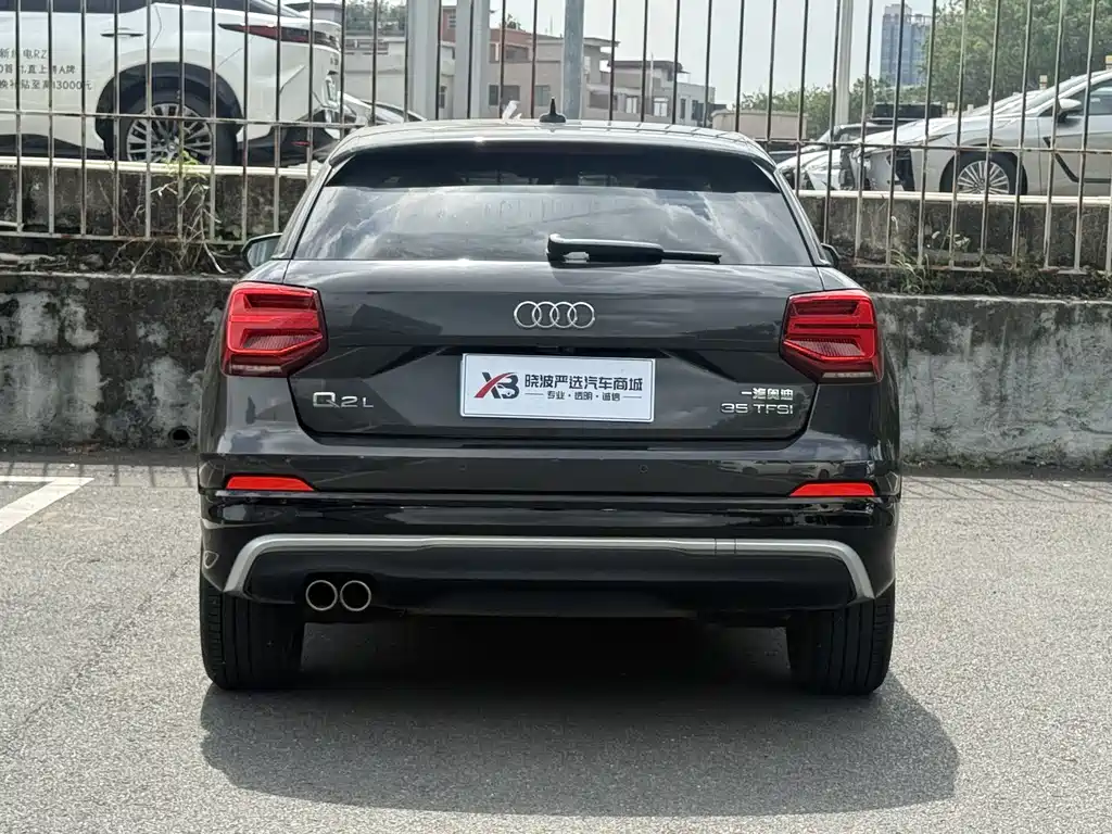 Audi Q2L — миниатюра 5