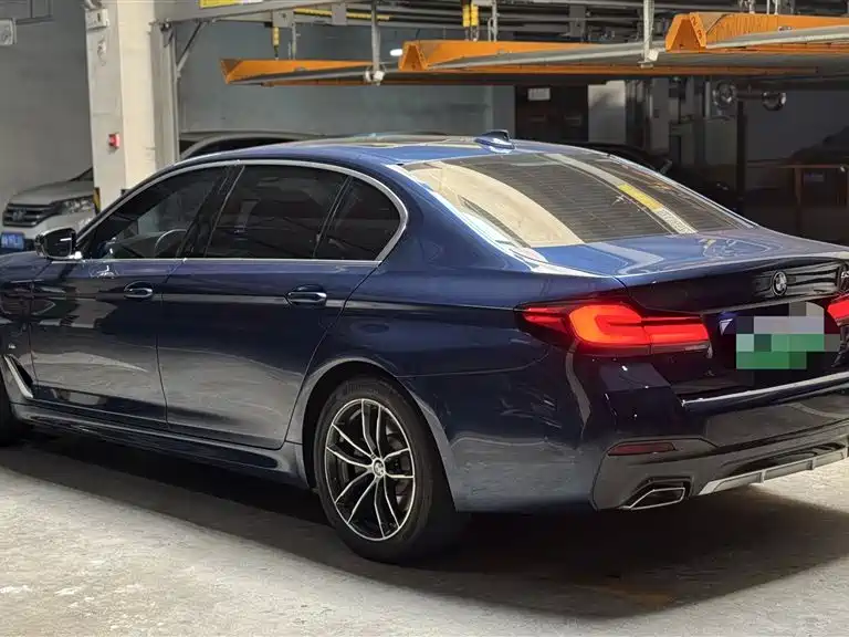 BMW 5 SERIES NEW ENERGY