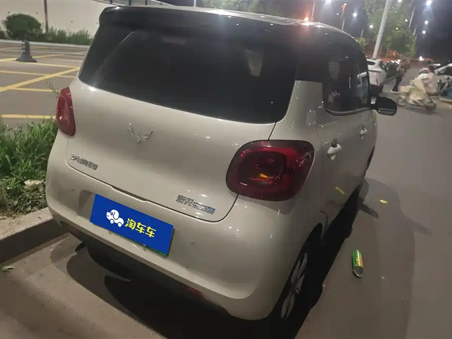 Wuling Mini EV MINIEV 2025 Premium +