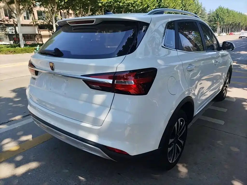 Roewe RX3 — миниатюра 7