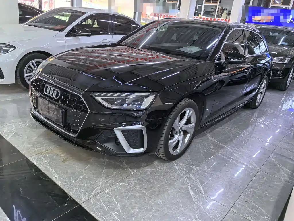Audi A4 (Import) 2021