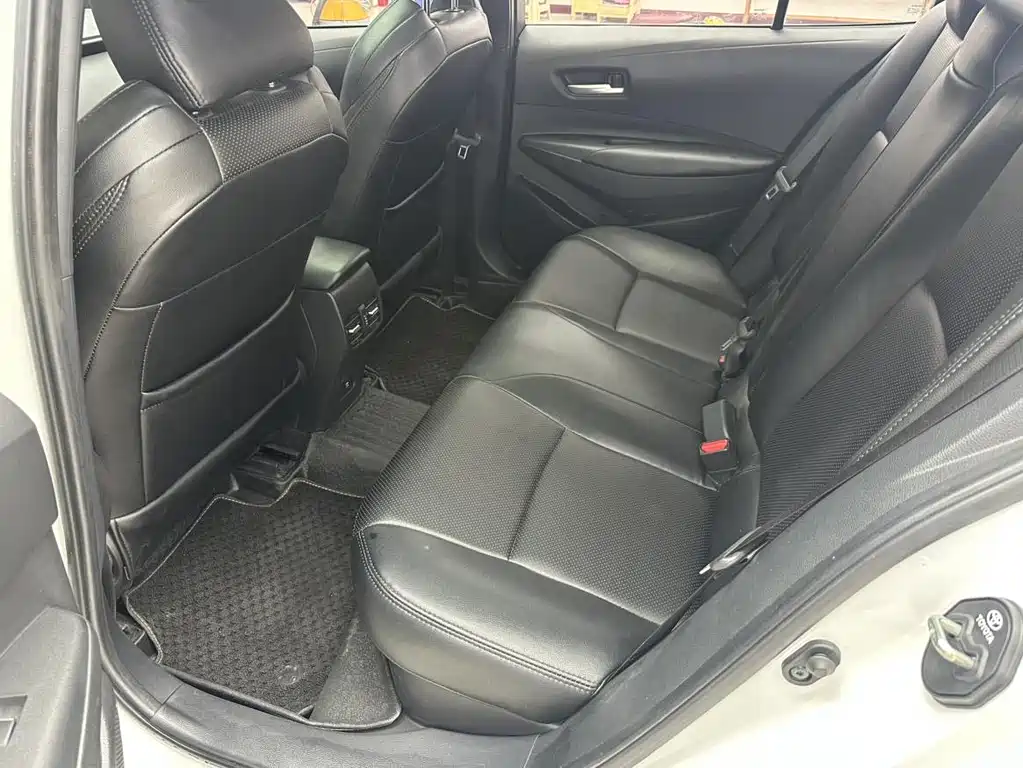 Toyota Corolla Levin 2022 1.8H E-CVT Luxury