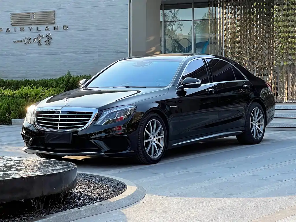 Mercedes-Benz S-Class AMG