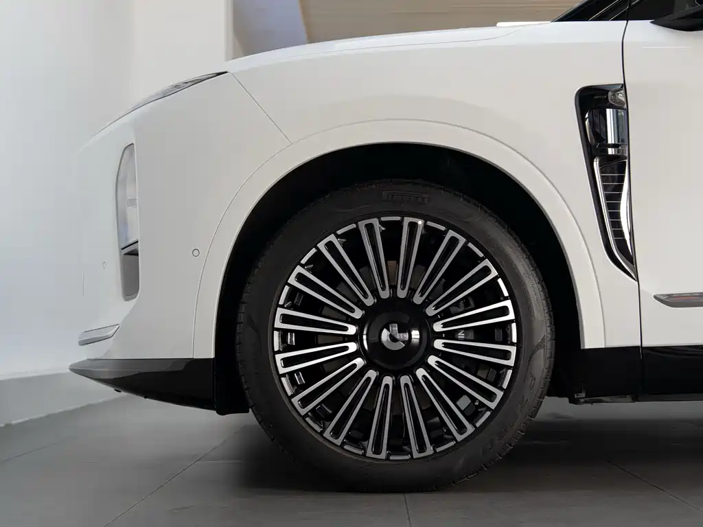 NIO ES8 — миниатюра 8