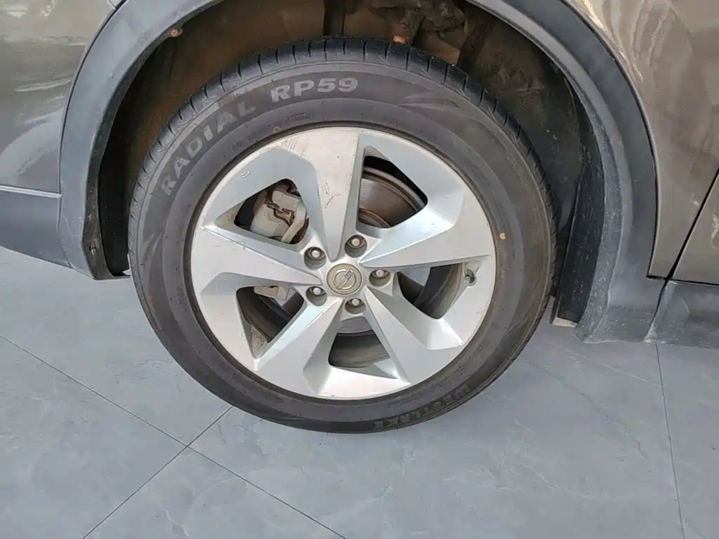 Nissan Qashqai — миниатюра 23
