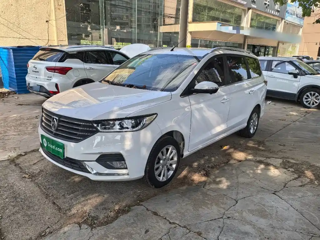 Baojun 360 — миниатюра 2