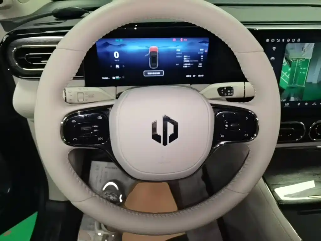 Leapmotor Leapmotor C11 — миниатюра 11