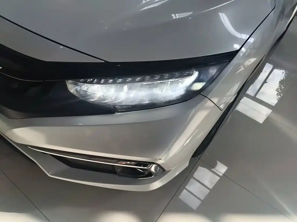 Honda Civic — миниатюра 24