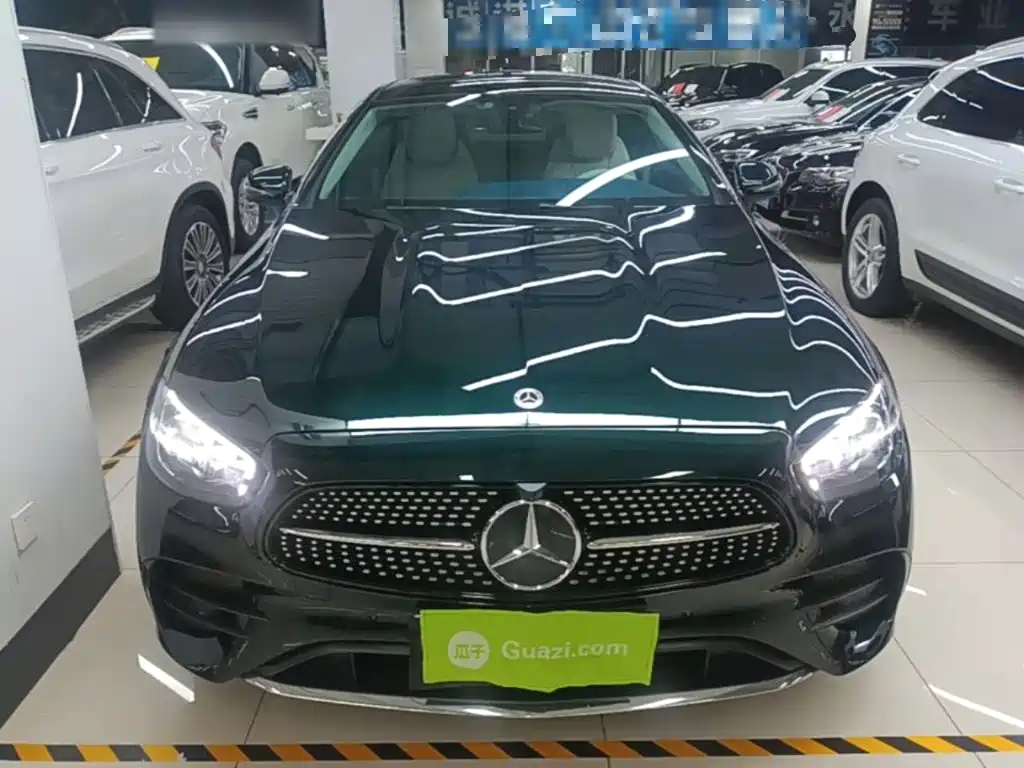 Mercedes-Benz E-Class (Import) — миниатюра 3