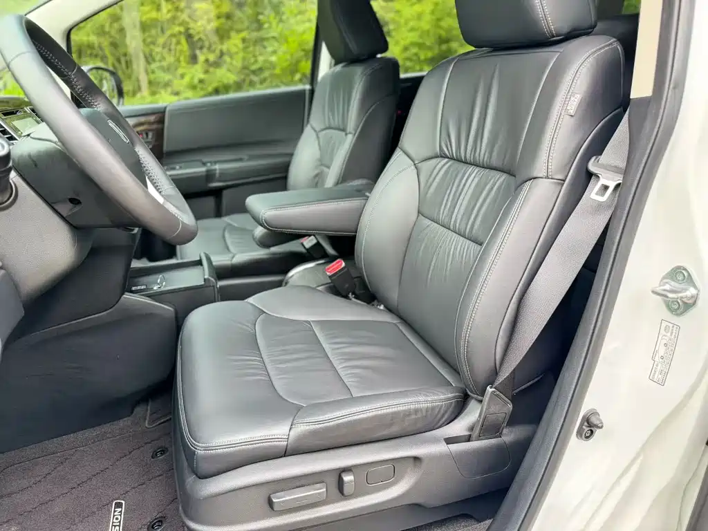 Honda Elysion — миниатюра 7
