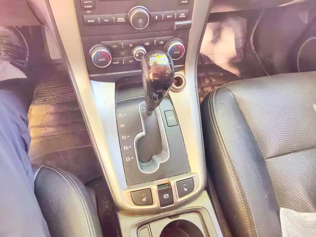 Chevrolet Captiva — миниатюра 15