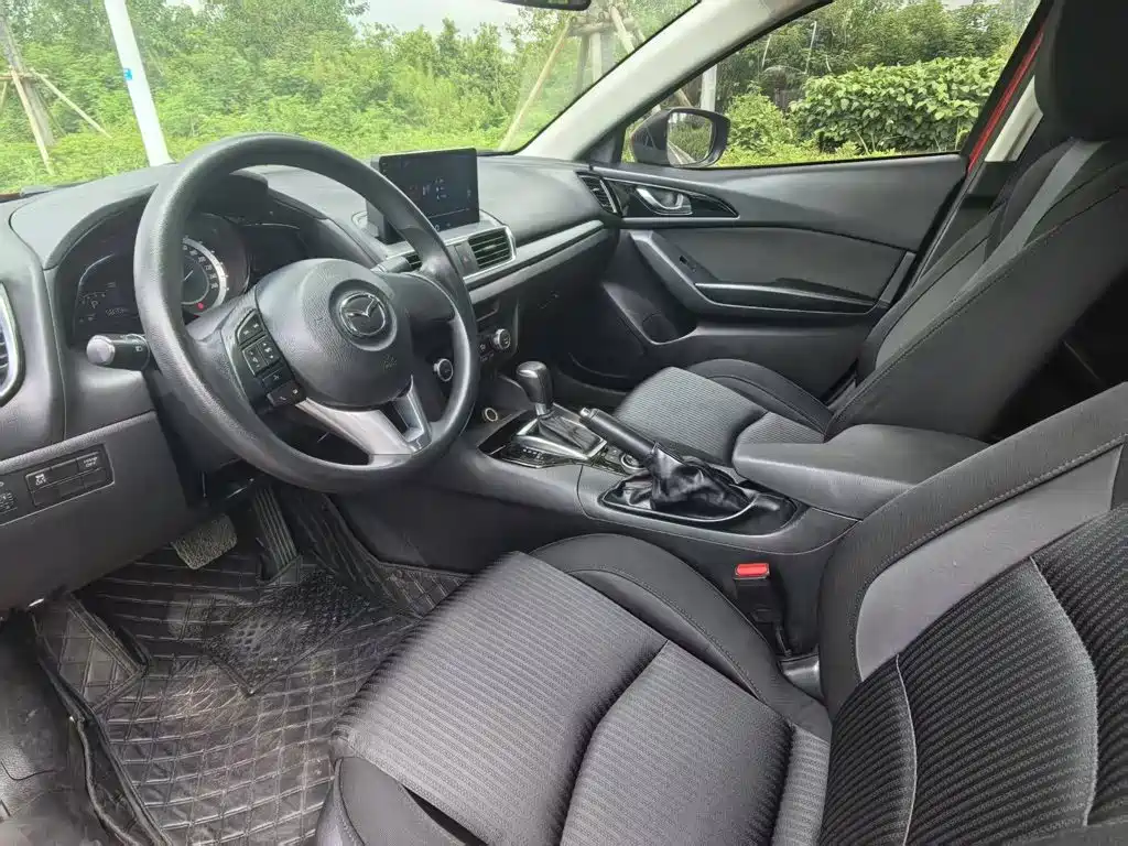 Mazda 3 Axela — миниатюра 3