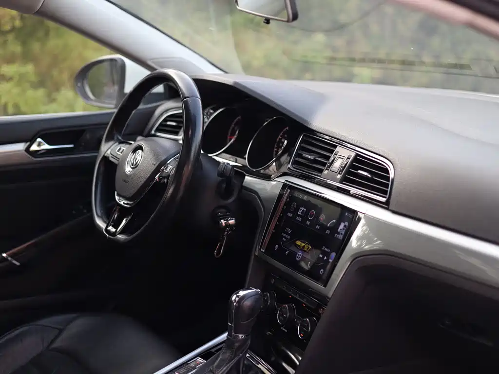 Volkswagen Lamando — миниатюра 24