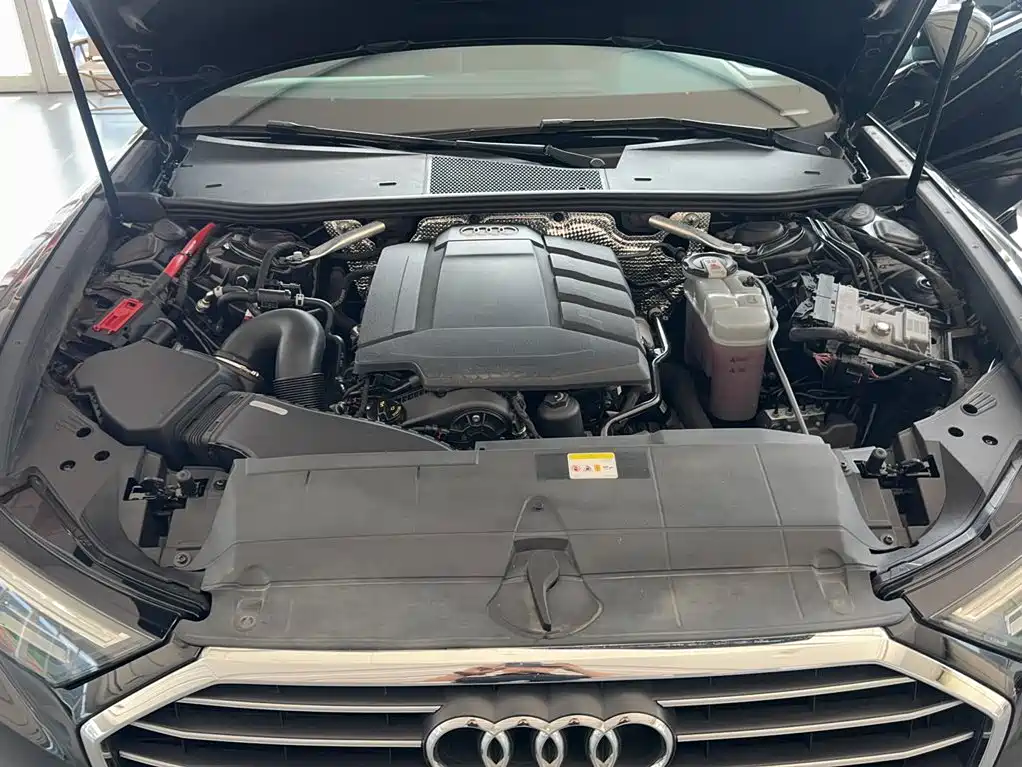 Audi A6L — миниатюра 10