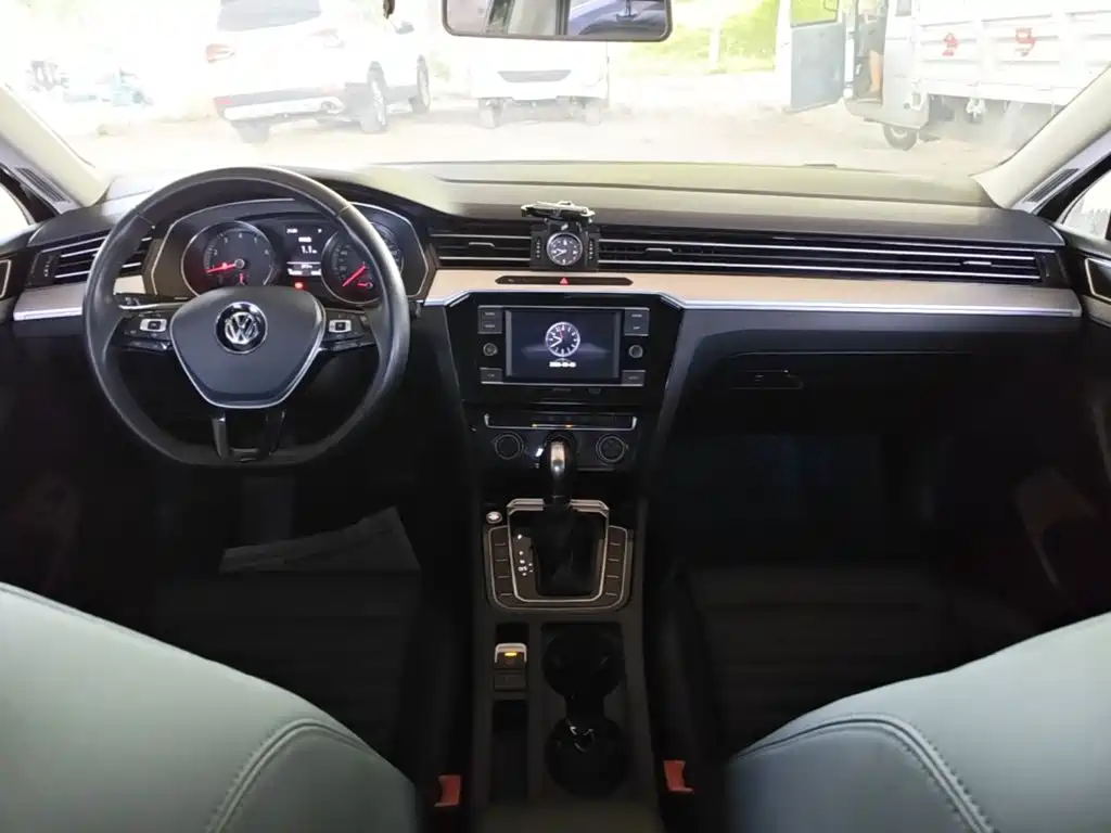 Volkswagen Magotan — миниатюра 10