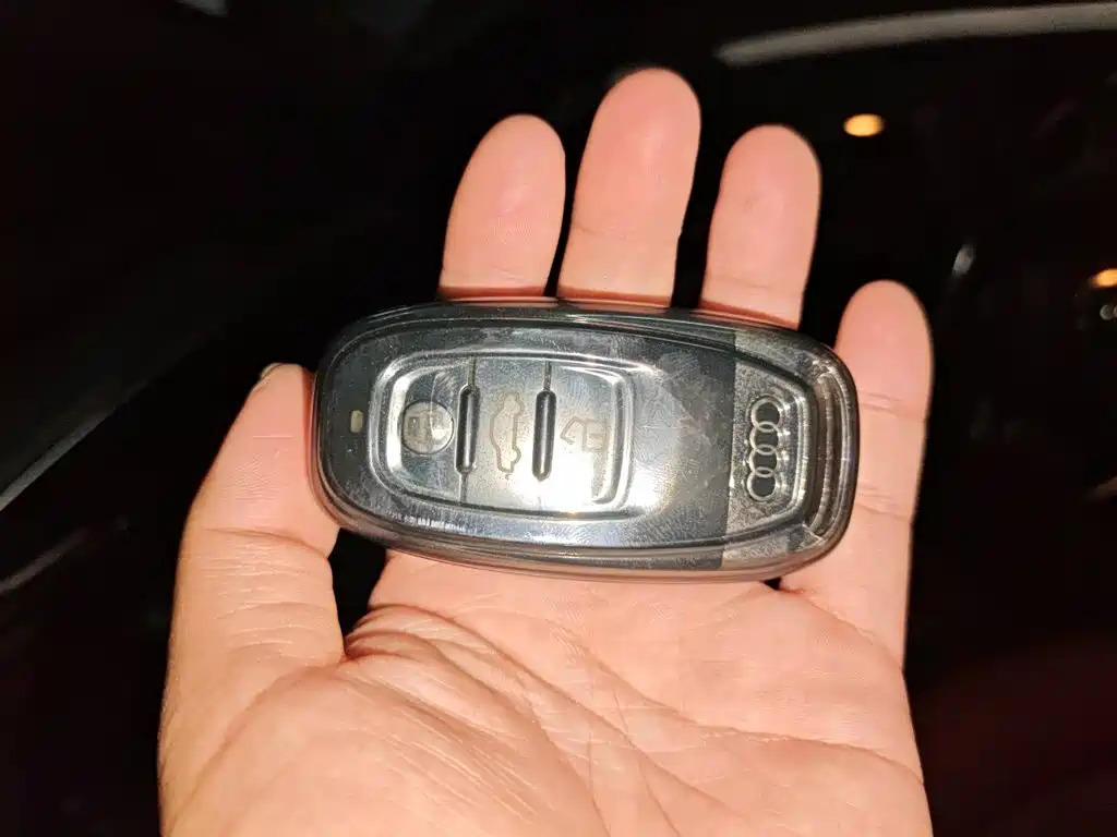 Audi A6L — миниатюра 12