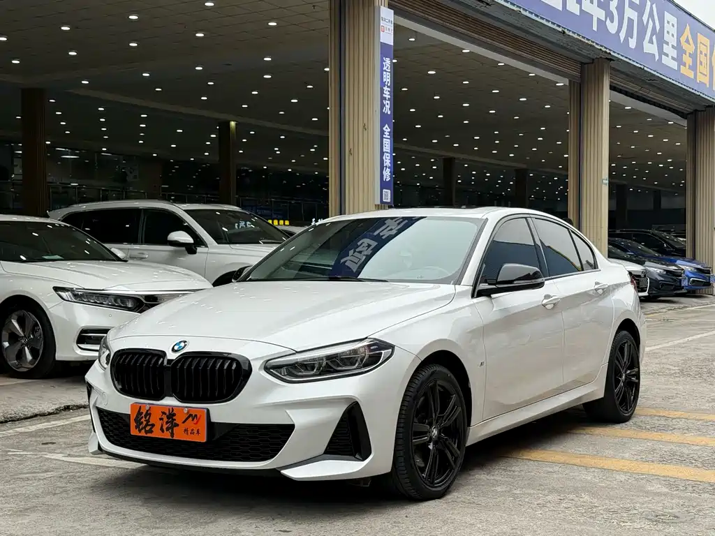 BMW 1 Series 2022