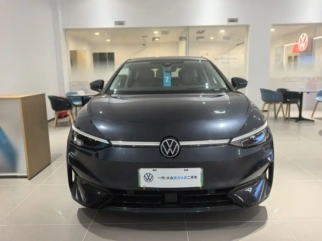 VOLKSWAGEN ID.7 VIZZION