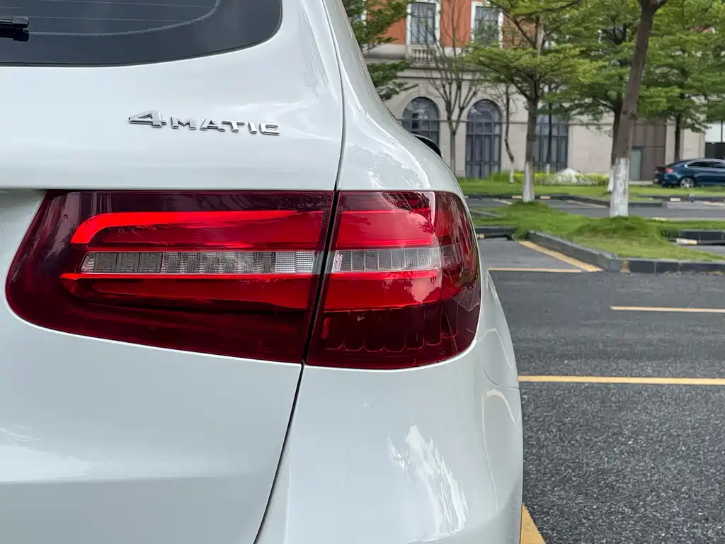 Mercedes-Benz GLC 2019 GLC 200 L 4MATIC
