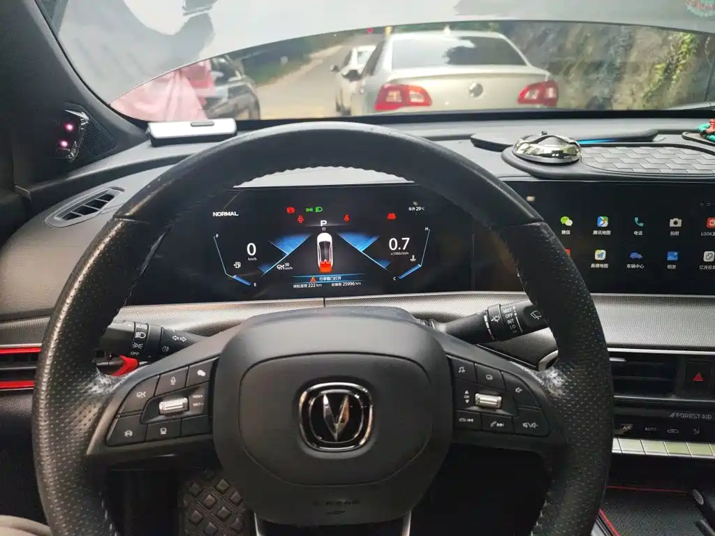 Changan UNI-T — миниатюра 7