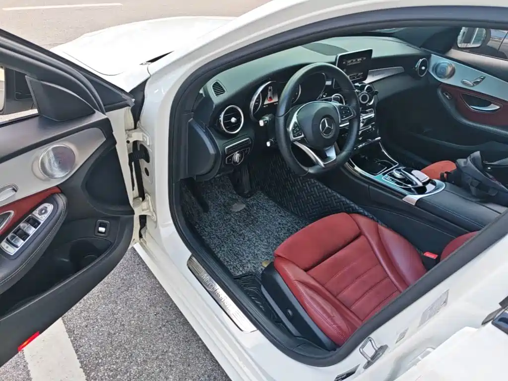 Mercedes-Benz C-Class — миниатюра 21