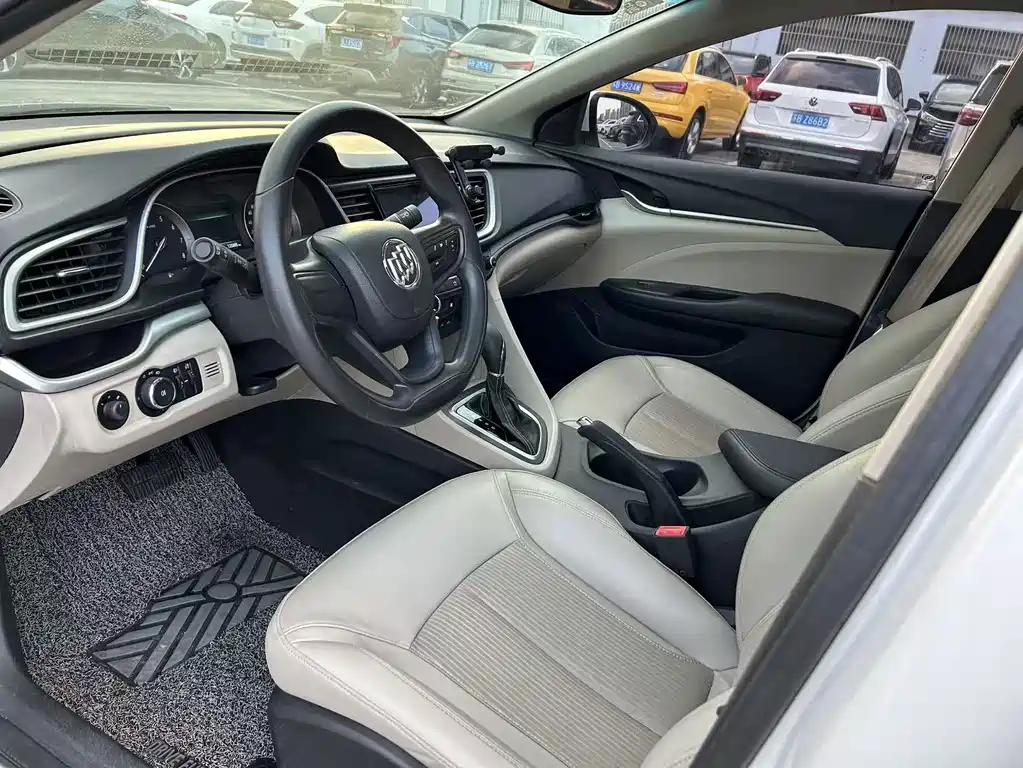 Buick Excelle — миниатюра 4