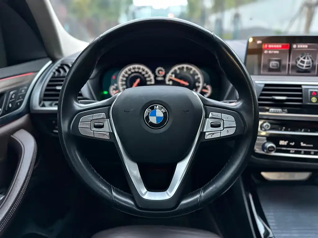 BMW X3 — миниатюра 22