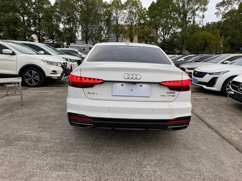 Audi A4L — миниатюра 5