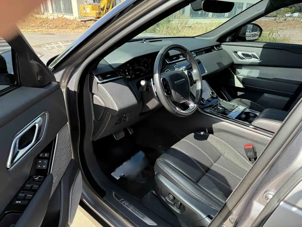 Land Rover Velar — миниатюра 14