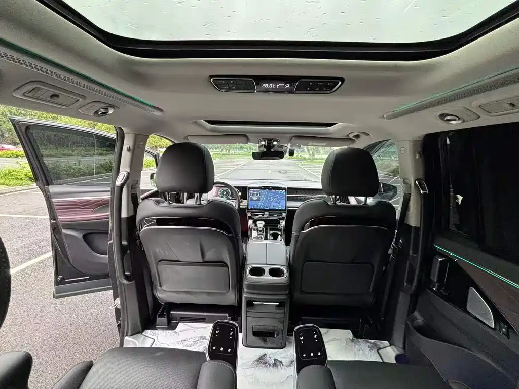GAC Motor Trumpchi M8 — миниатюра 5