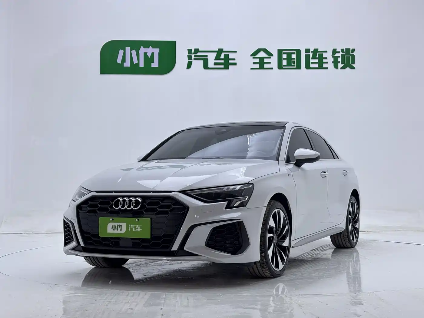 奥迪A3 2023款 改款 A3L Limousine 35 TFSI 时尚运动型 2023