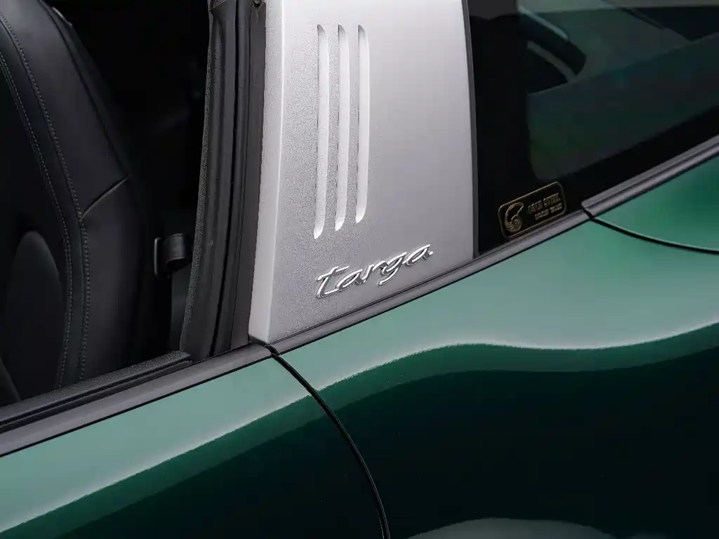 Porsche 911 — миниатюра 8