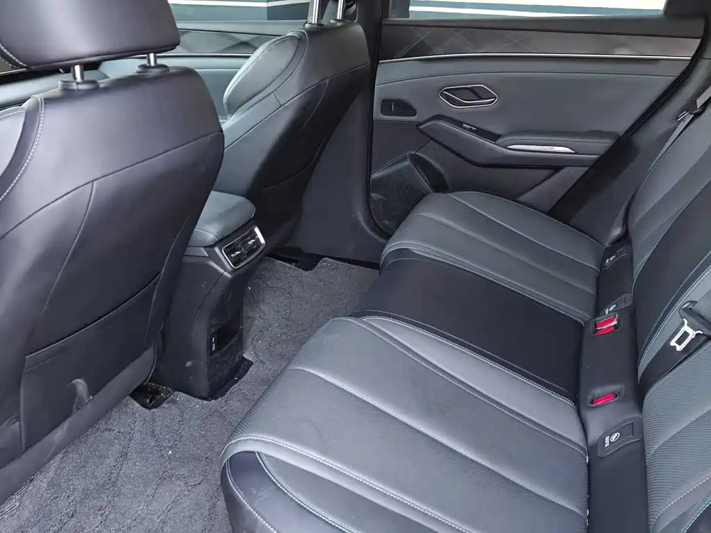BYD Qin L — миниатюра 9