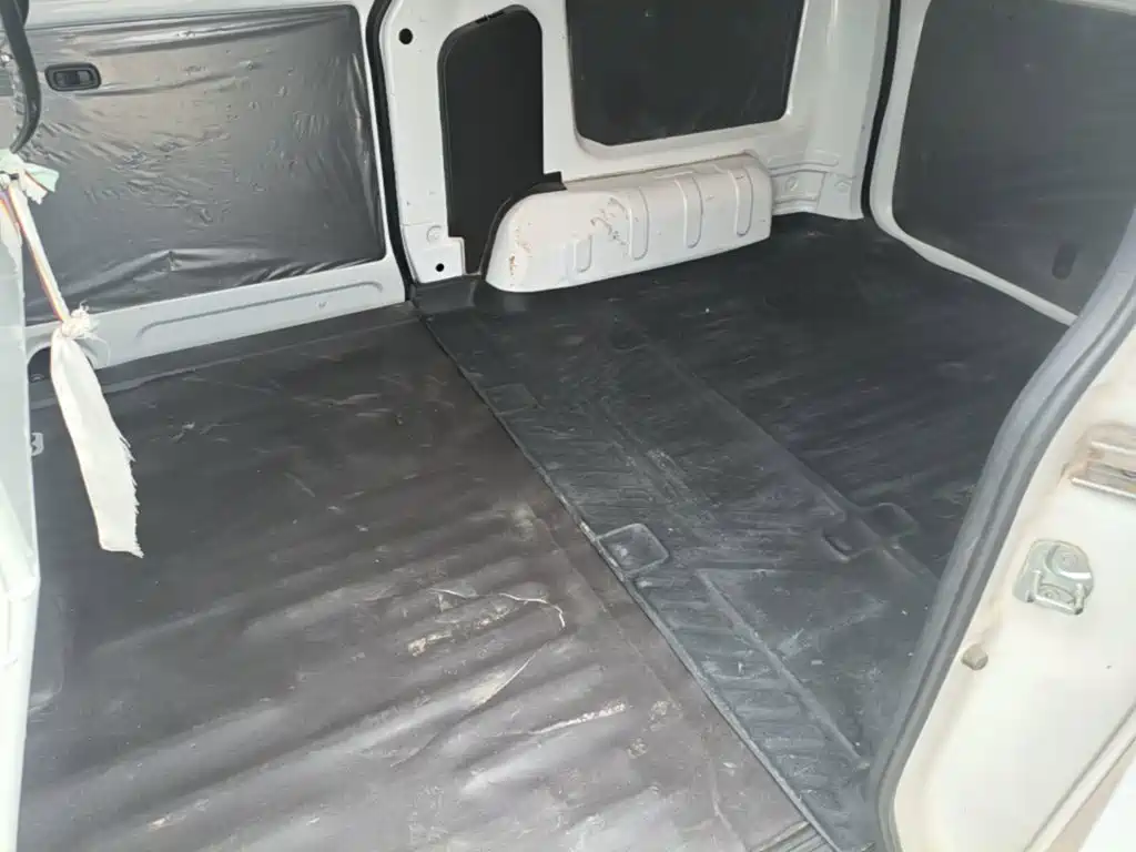 Wuling Hongguang V — миниатюра 17