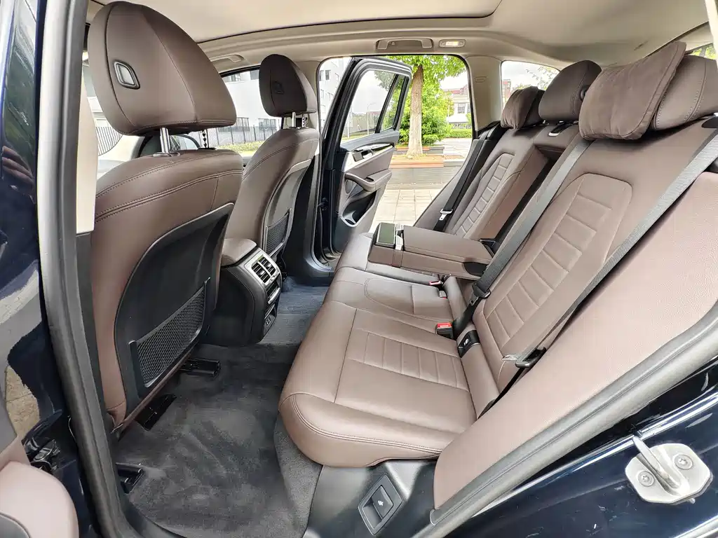BMW iX3 — миниатюра 20