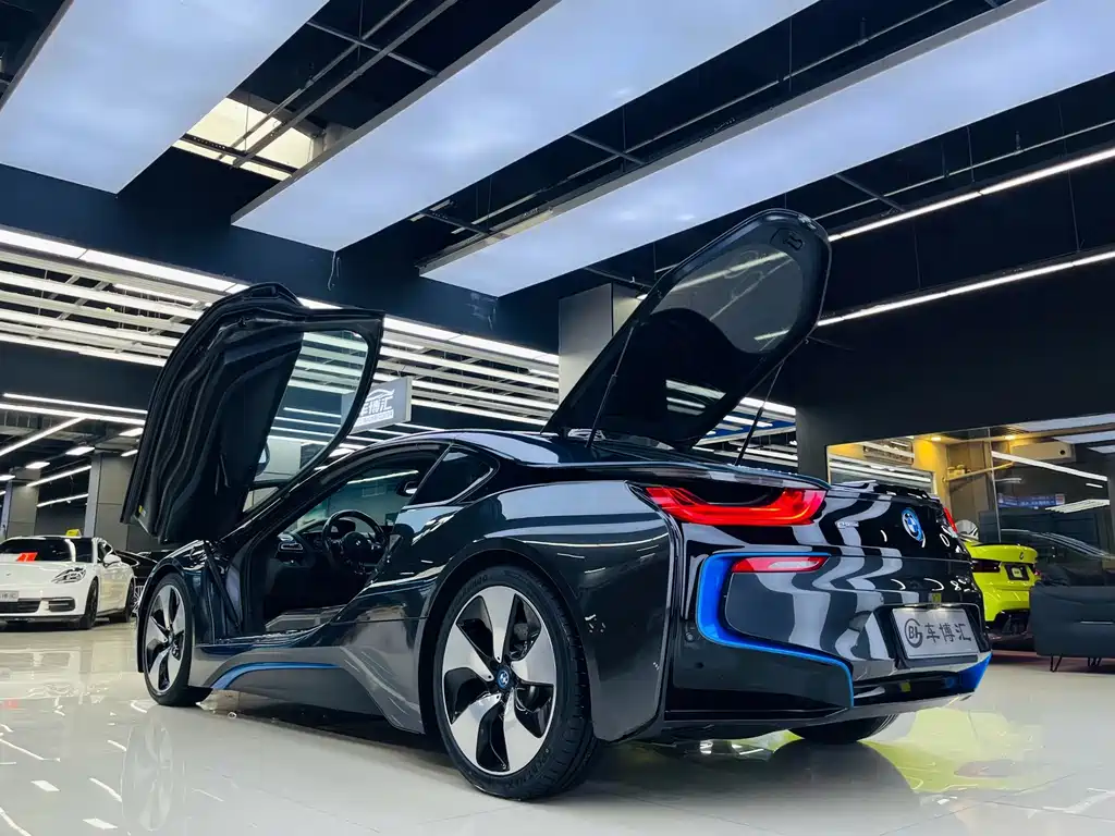 BMW i8 — миниатюра 18