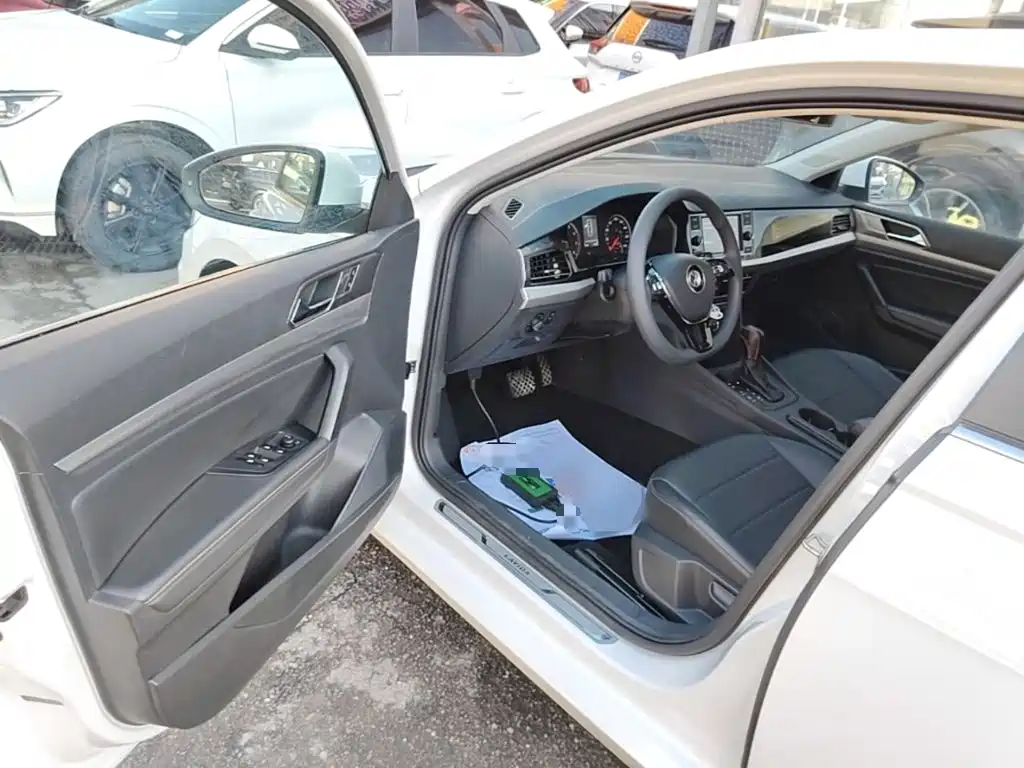Volkswagen Lavida — миниатюра 16
