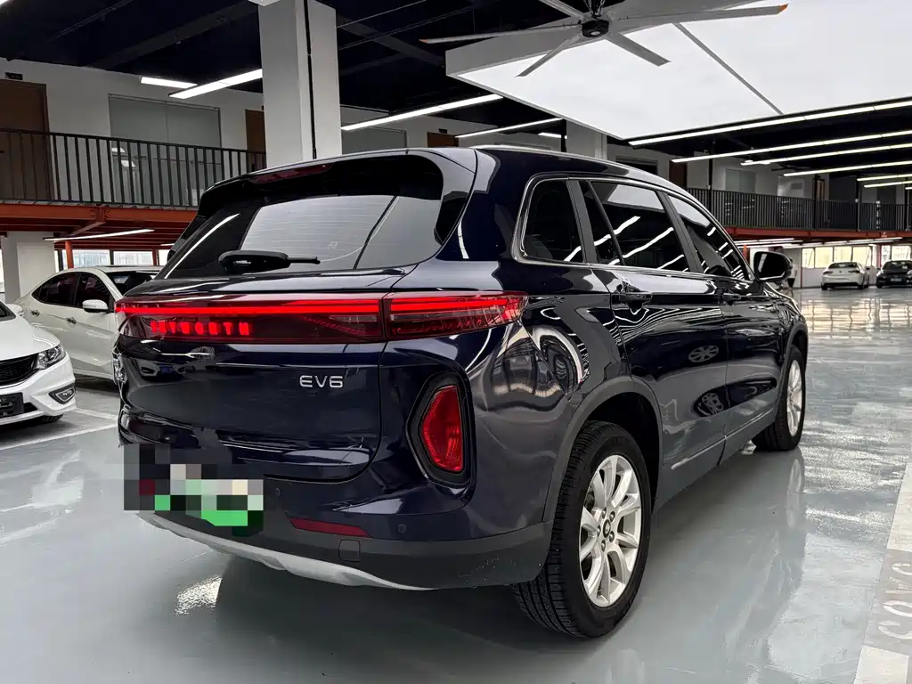 Skyworth EV6 — миниатюра 19