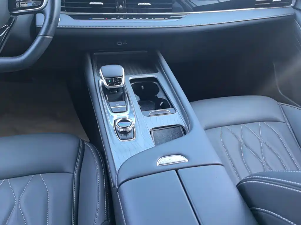 Chery Arrizo 8 — миниатюра 14