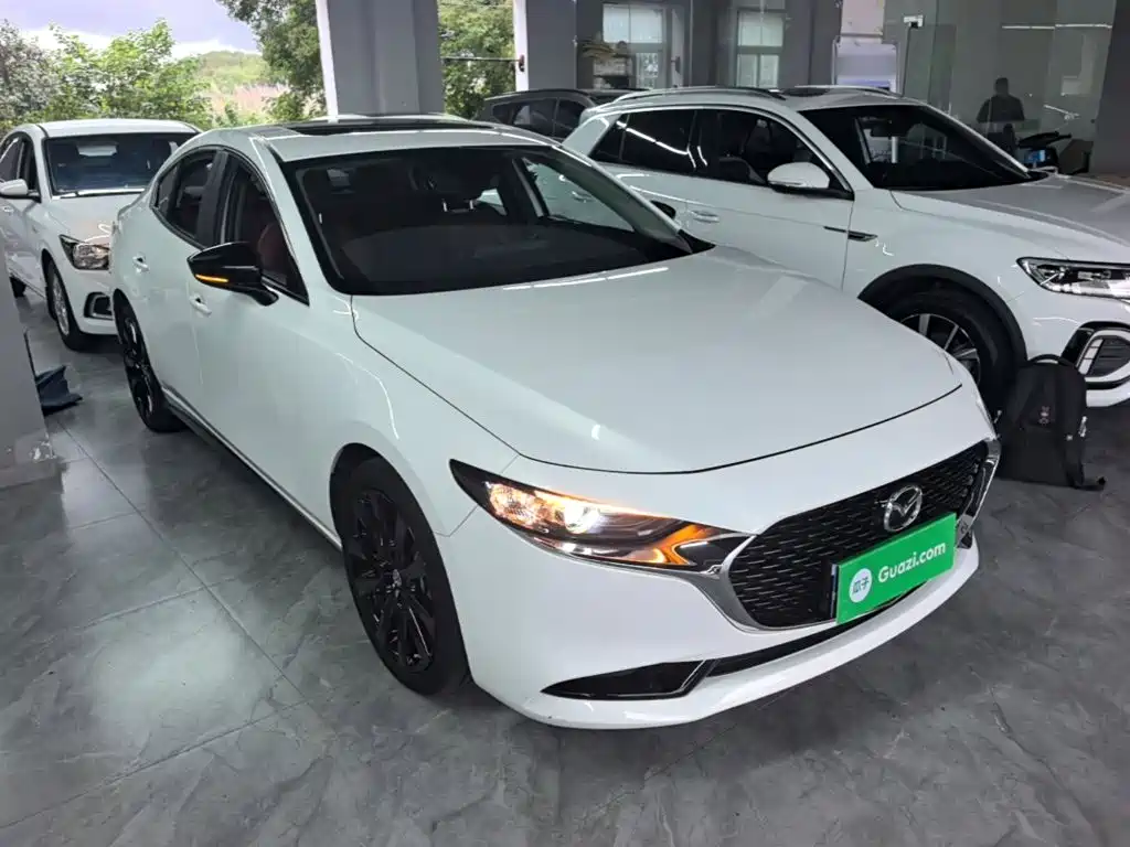 Mazda 3 Axela — миниатюра 4