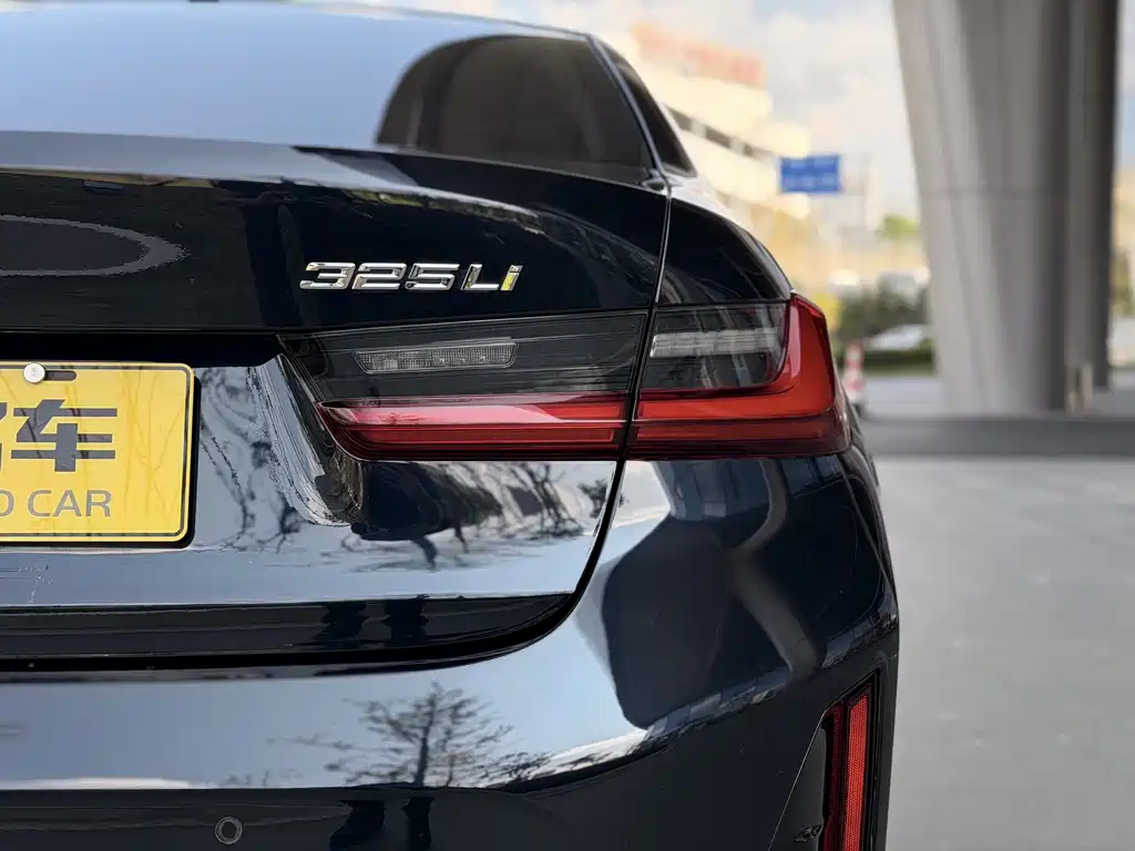 BMW 3 Series — миниатюра 9