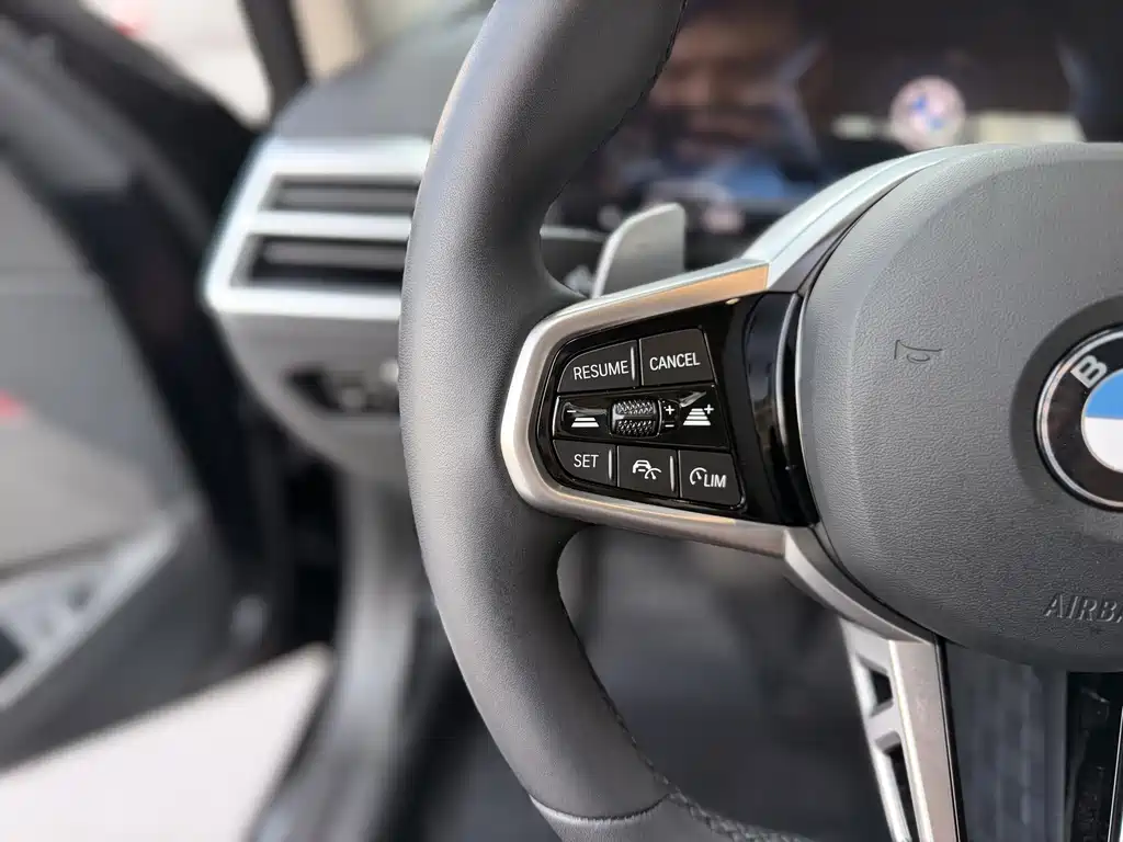 BMW 3 Series — миниатюра 11