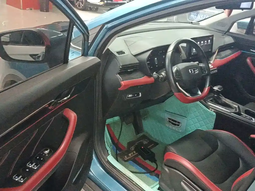 Geely Emgrand S — миниатюра 16