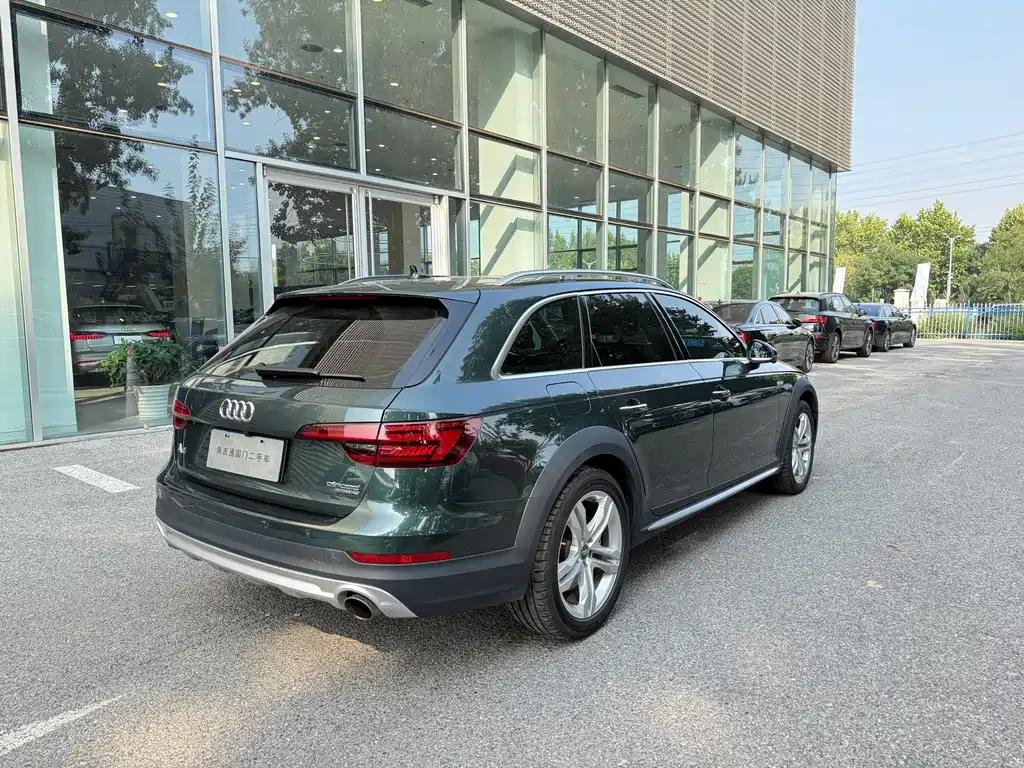 Audi A4 (Import) — миниатюра 19