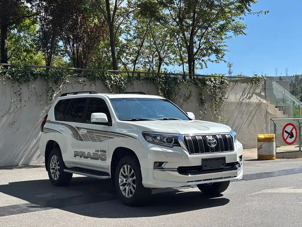 Toyota Prado — миниатюра 3