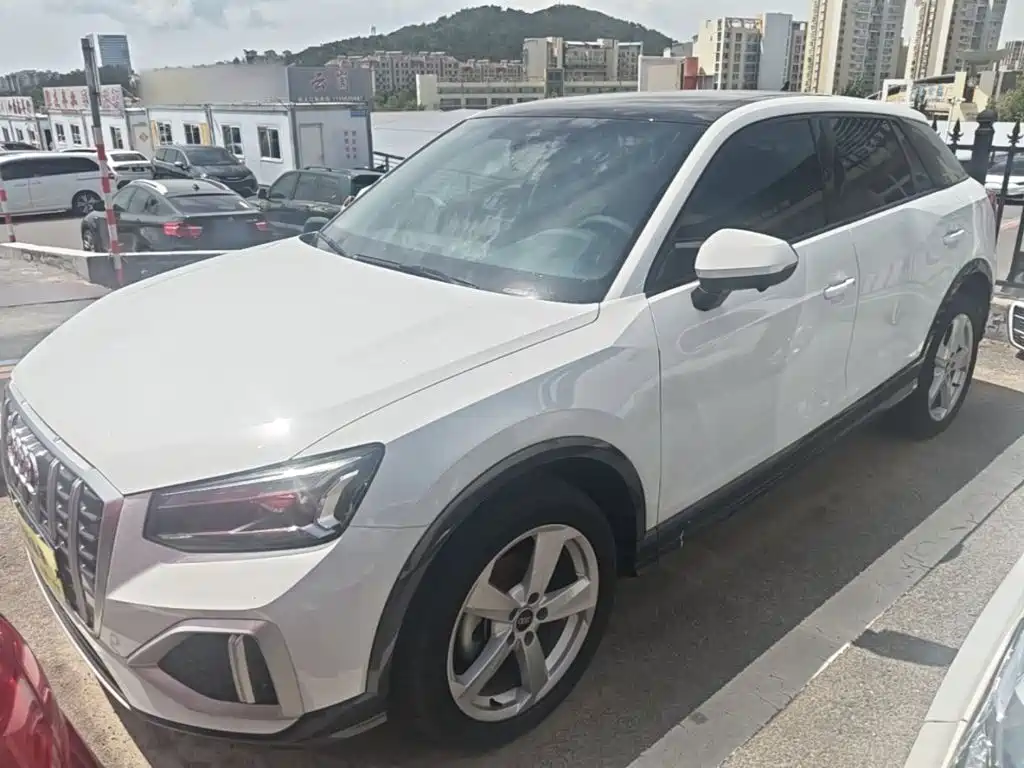 Audi Q2L 2022 35 TFSI