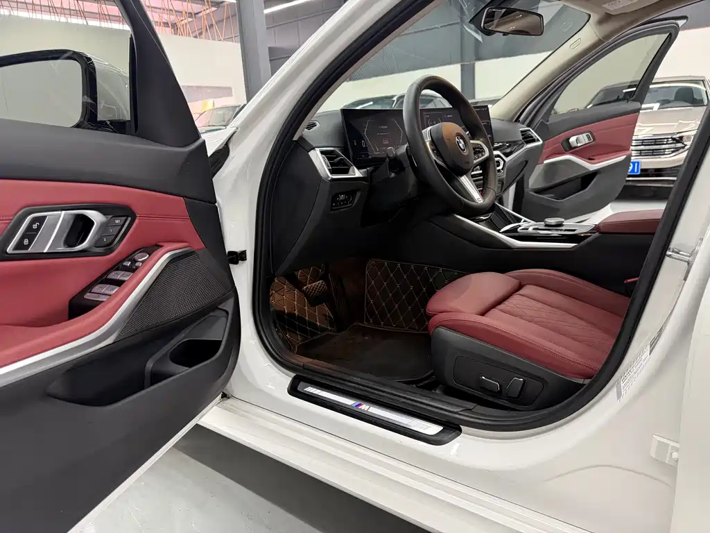 BMW 3 Series — миниатюра 11